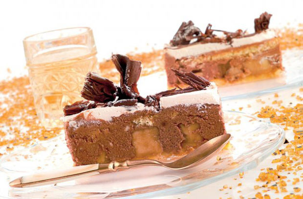 Banana split torta recept