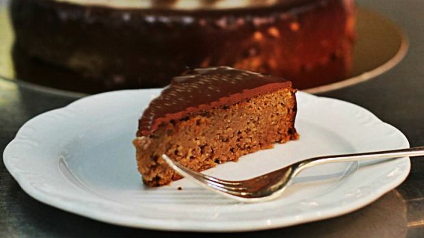 nepecena torta od kestena nepecena torta od kestena