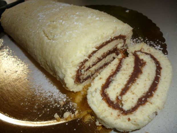 rolat sa nutellom rolat sa nutellom