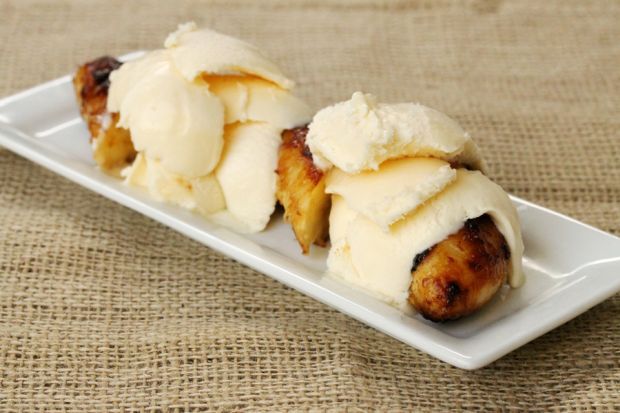 letnji desert od banane i ananasa letnji desert od banane i ananasa