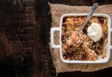 brzi crumble od jabuka