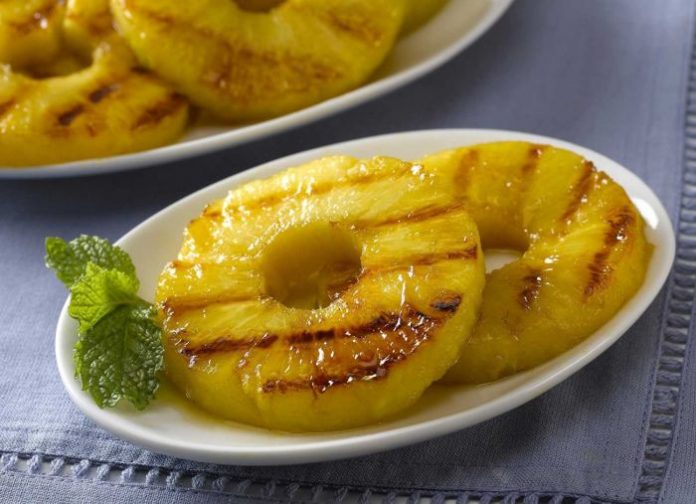 Grilovani ananas kolutići