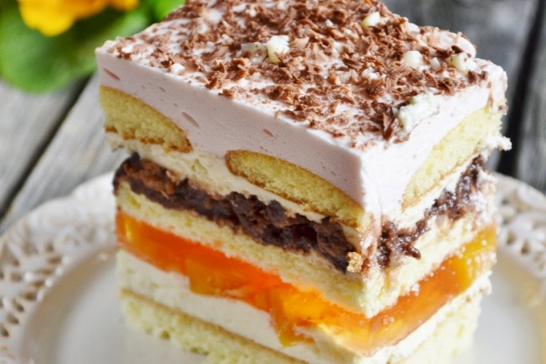 Torta sa breskvama i jafom