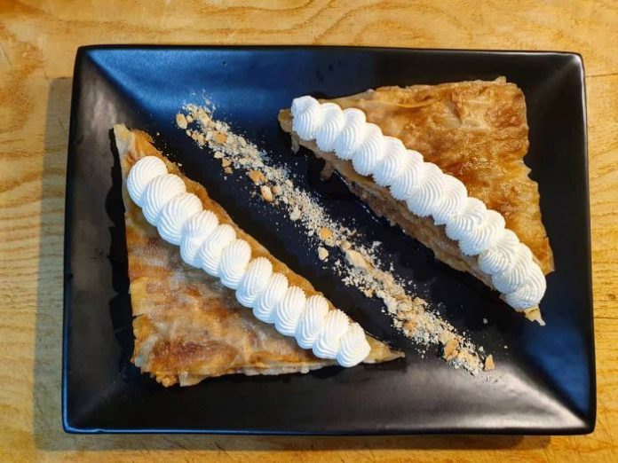 Baklava sa keksom i čokoladom
