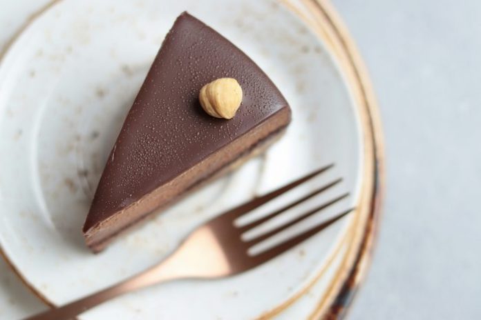 torta-sa-plazma-keksom-i-cokoladom